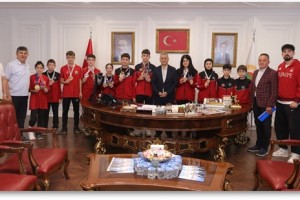 Avrupa Üçüncüsü Milli Sporcudan Başkan İhsan Kurnaz’a Ziyaret